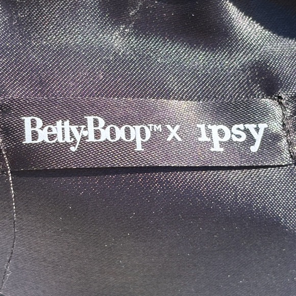 🐰Betty Boop x Ipsy Makeup Bag Cosmetic Pouch Pearlized Peach Sequin - Picture 4 of 4